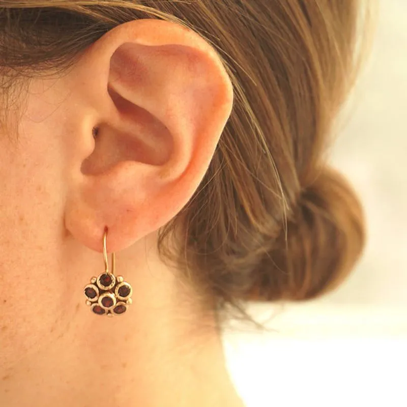 14k Yellow Gold Garnet Flower Vintage Earrings