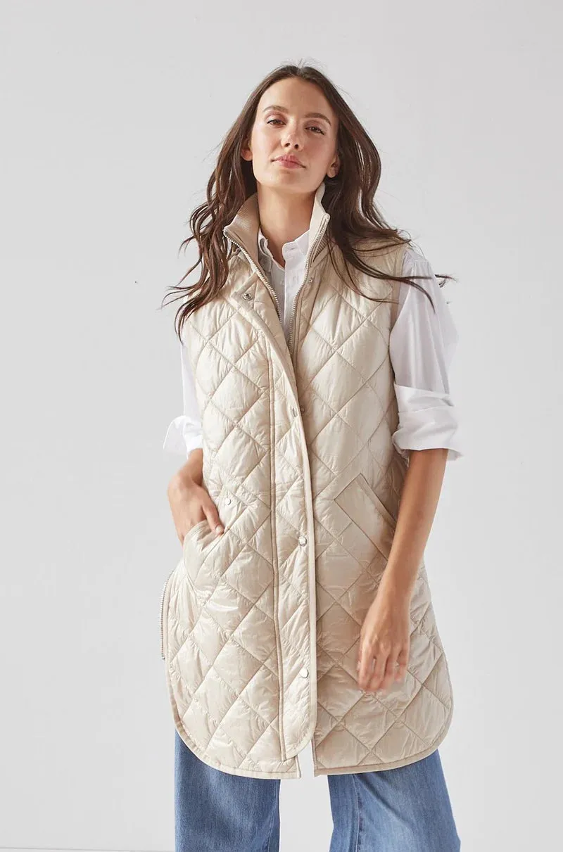 Adroit Destiny Long Vest | Champagne + Navy