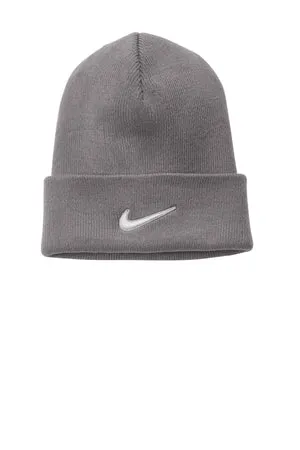 CW6117 Nike Team Beanie.