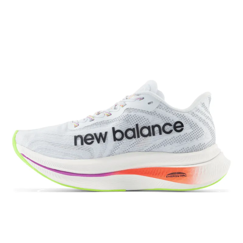 New Balance Women's FuelCell SuperComp Trainer V2 Running Shoe - WRCXLK3 (Wide)