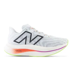 New Balance Women's FuelCell SuperComp Trainer V2 Running Shoe - WRCXLK3 (Wide)