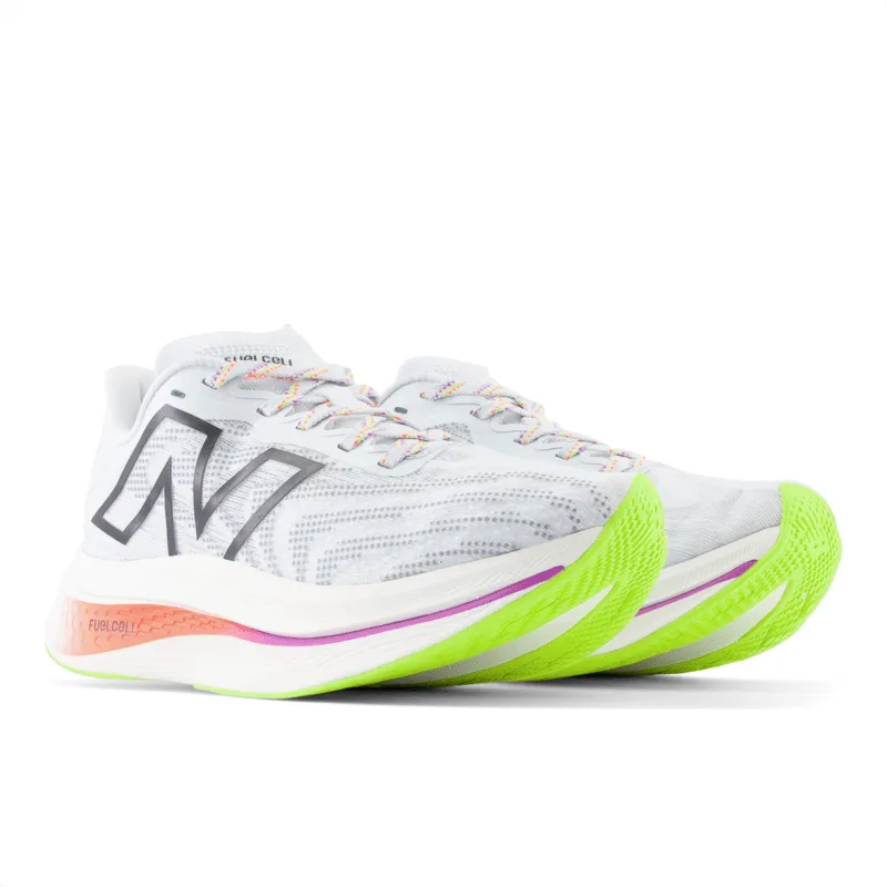 New Balance Women's FuelCell SuperComp Trainer V2 Running Shoe - WRCXLK3 (Wide)