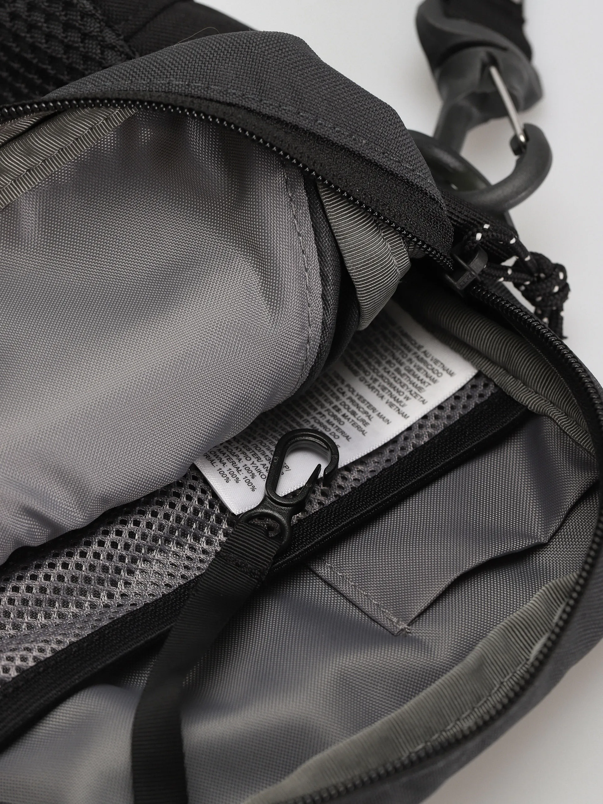 The North Face Y2K Shoulder Bag Bag (tnf black asphalt grey)